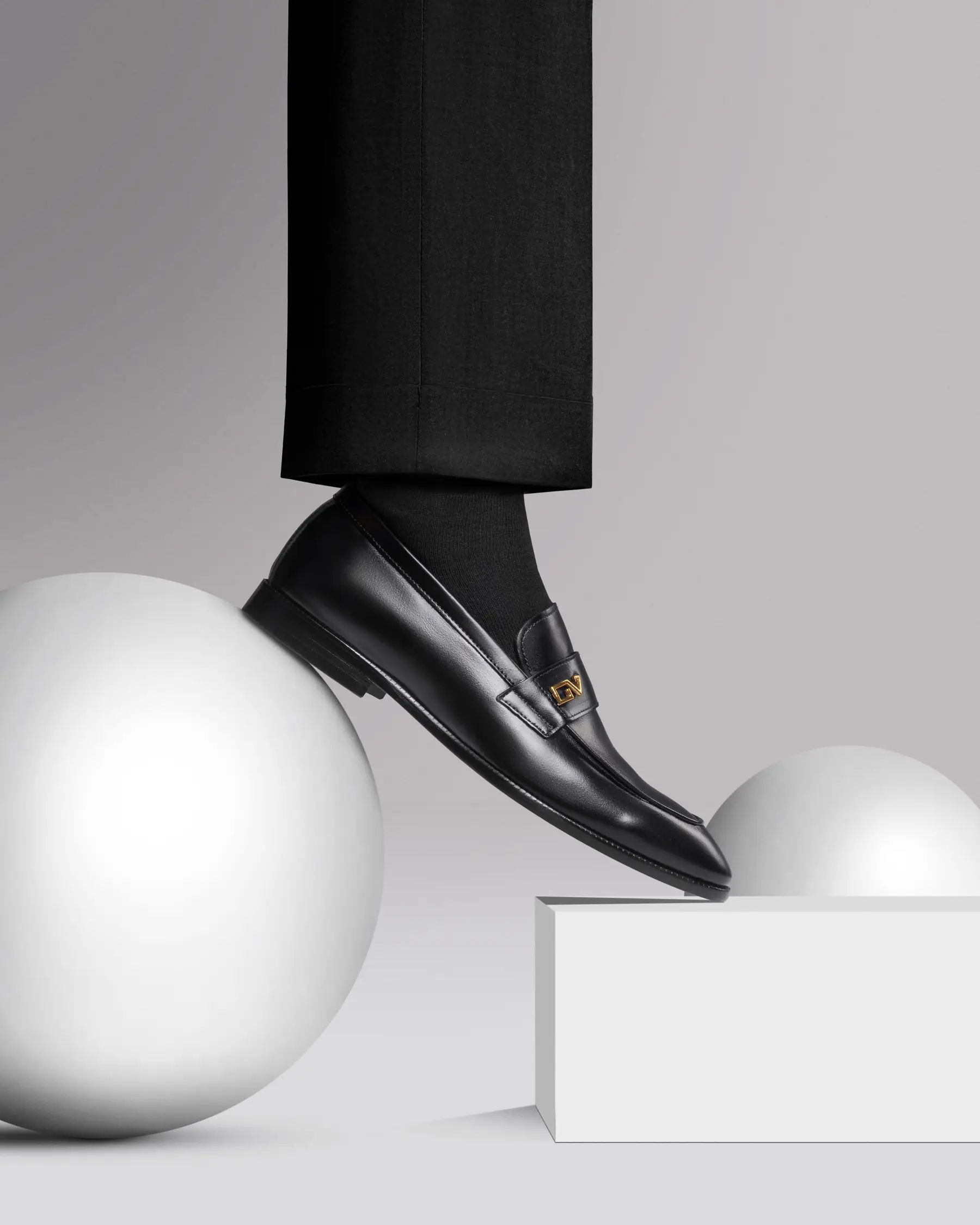 Loafer on a plinth